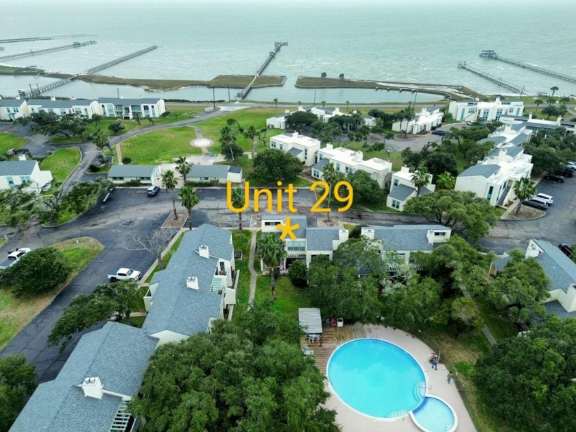 Welcome to your coastal oasis in Rockport, Texas! This - Beach Condo for sale in Rockport, Texas on Beachhouse.com