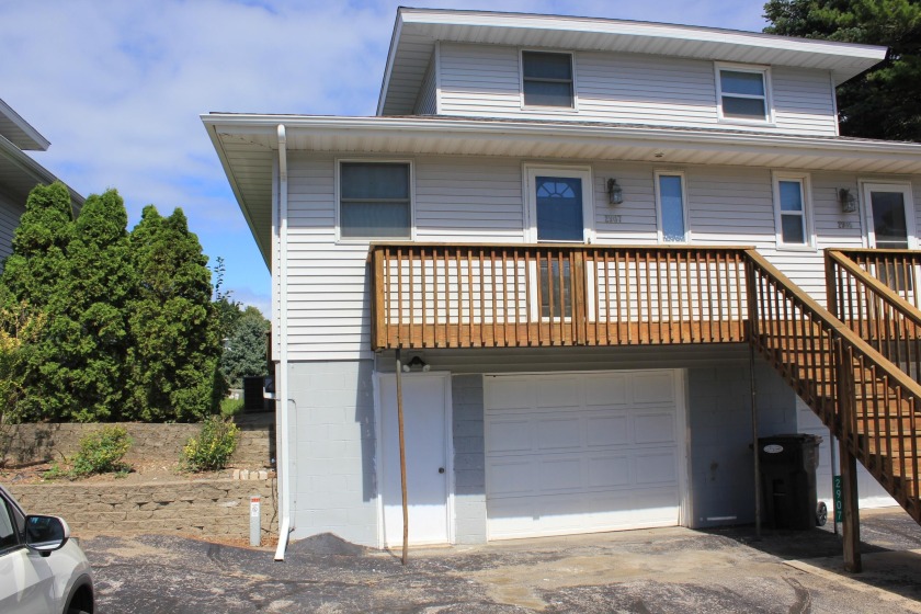 Come take a look at this maintenance free Condo walking distance - Beach Condo for sale in Stevensville, Michigan on Beachhouse.com