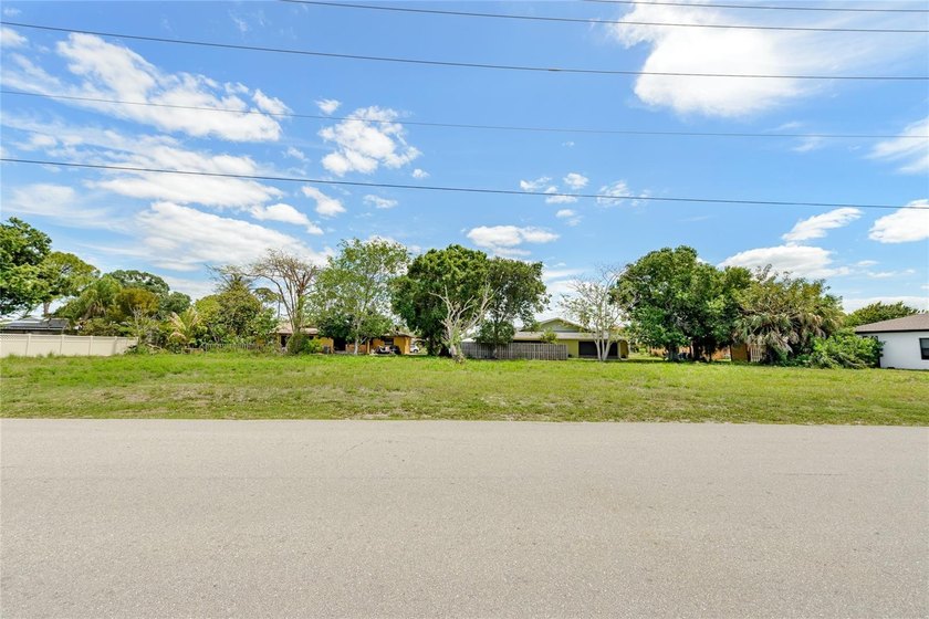 Prime opportunity to own and build your dream home in this large - Beach Lot for sale in Bonita Springs, Florida on Beachhouse.com