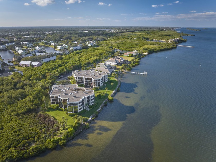 THE VIEW! Rarely available, waterfront turnkey condo in Pelican - Beach Condo for sale in Sebastian, Florida on Beachhouse.com