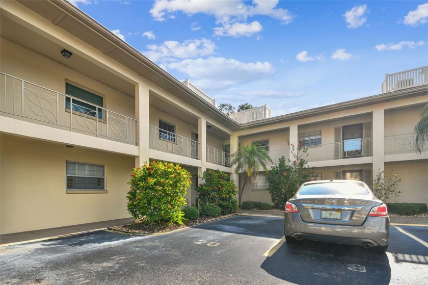 Discover your ideal retreat in this spacious ground-level - Beach Condo for sale in Clearwater, Florida on Beachhouse.com