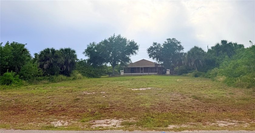 Don't miss this incredible opportunity to own a cleared (60x125) - Beach Lot for sale in Rotonda West, Florida on Beachhouse.com