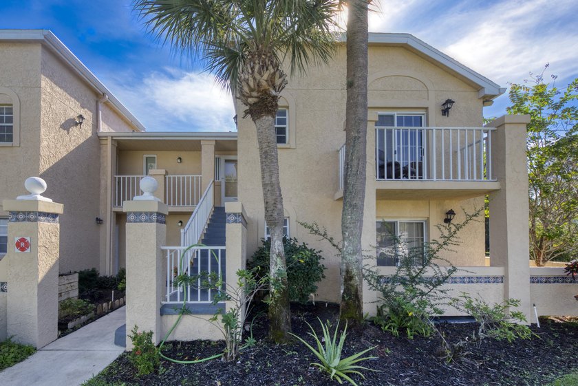 Welcome to this well-maintained 2-bedroom, 2-bathroom - Beach Condo for sale in Port Saint Lucie, Florida on Beachhouse.com