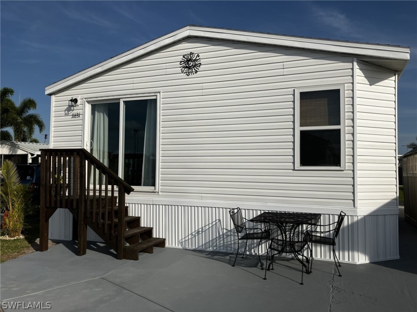 2 bed 2 bath manufactured home in highly desirable all-ages - Beach Home for sale in Fort Myers, Florida on Beachhouse.com