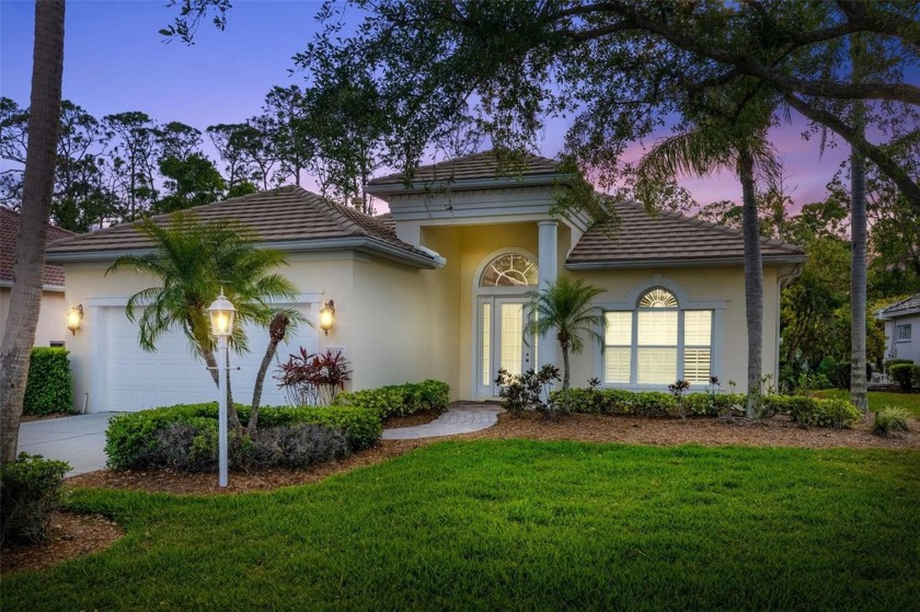 TASTEFULLY REMODELED AND READY FOR LUCKY NEW OWNERS! WELCOME TO - Beach Home for sale in University Park, Florida on Beachhouse.com