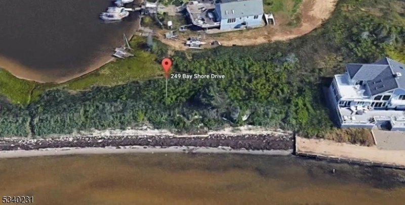 Waterfront Lot with panoramic views of Barnegat Bay * A Rare - Beach Lot for sale in Brick, New Jersey on Beachhouse.com