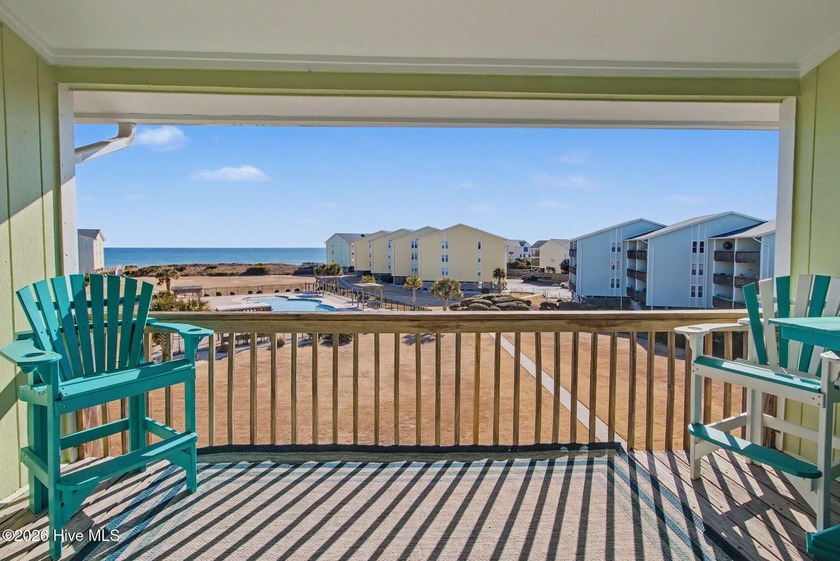 This highly desirable top-floor Surf Unit is your opportunity to - Beach Condo for sale in Surf City, North Carolina on Beachhouse.com