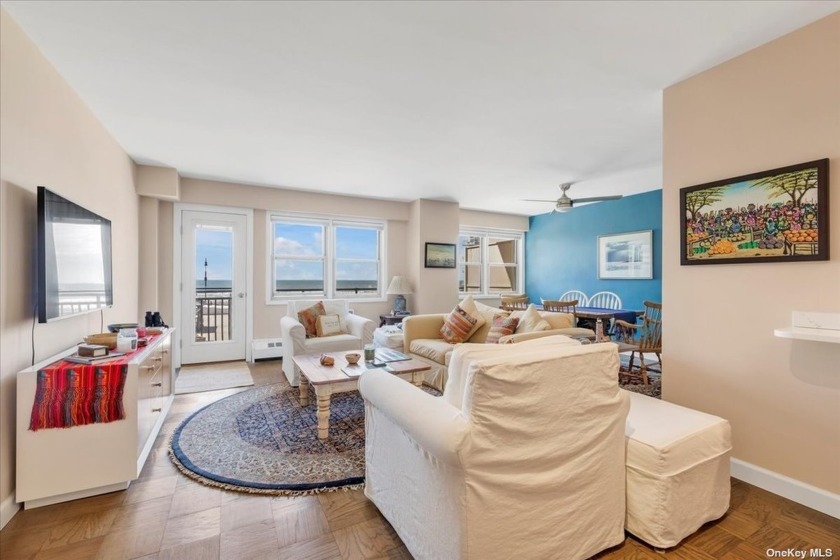 GORGEOUS DIRECT OCEANFRONT JR 4 UNIT overlooks the heated pool - Beach Home for sale in Long Beach, New York on Beachhouse.com