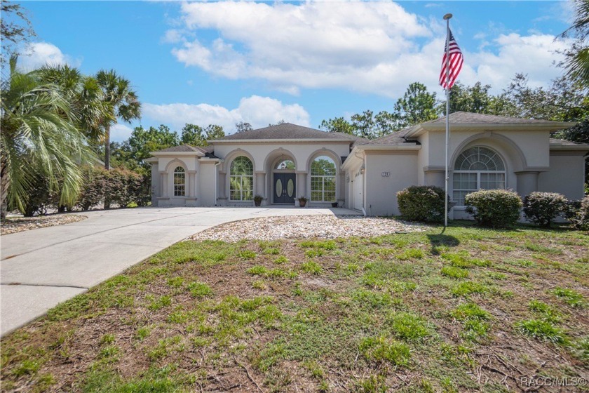 Value-Packed Cypress Village Pool Home with Endless Entertaining - Beach Home for sale in Homosassa, Florida on Beachhouse.com