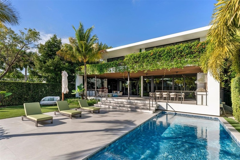 Welcome to 7333 Belle Meade Blvd, an exquisite tropical-modern - Beach Home for sale in Miami, Florida on Beachhouse.com