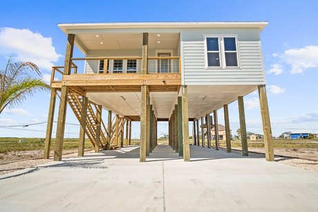 Welcome to 632 Northwest Dr, Rockport, TX! This newly built - Beach Home for sale in Rockport, Texas on Beachhouse.com