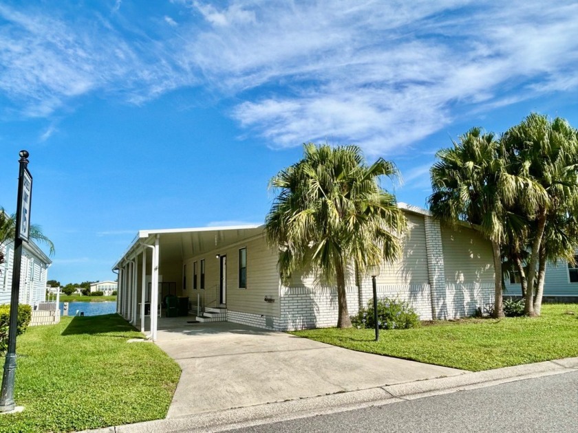 Property Overview:     o Spectacular lake views are the - Beach Home for sale in Melbourne, Florida on Beachhouse.com