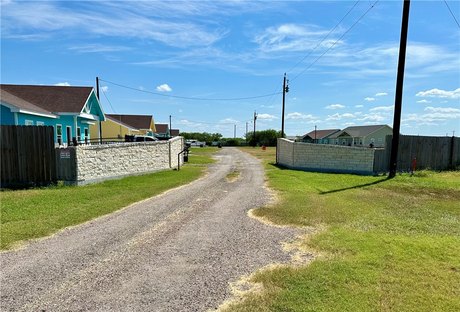 Ready to build your DREAM home? This lot is located in Loyola - Beach Lot for sale in Riviera, Texas on Beachhouse.com