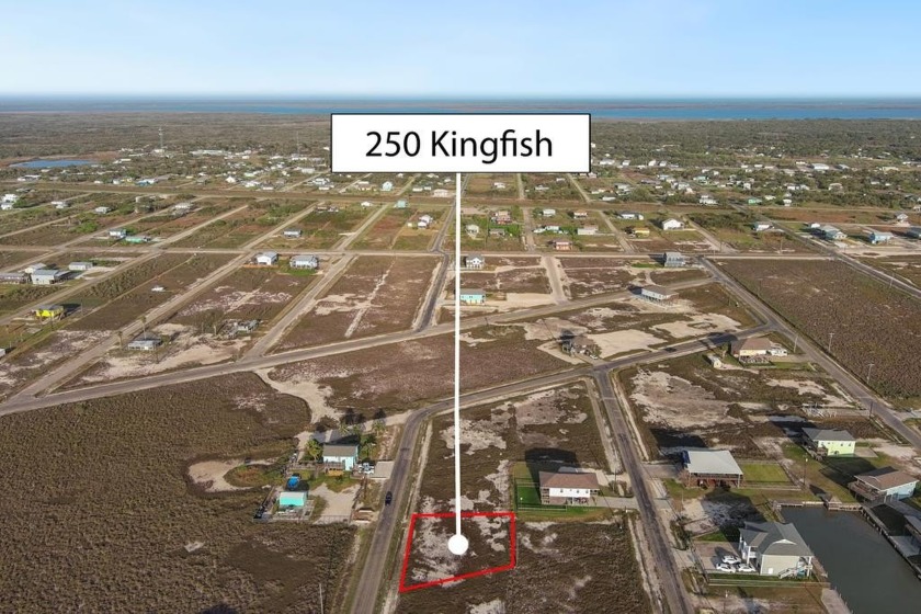 This spacious 10,600 sq ft (.24 acre) lot is located in the - Beach Lot for sale in Rockport, Texas on Beachhouse.com
