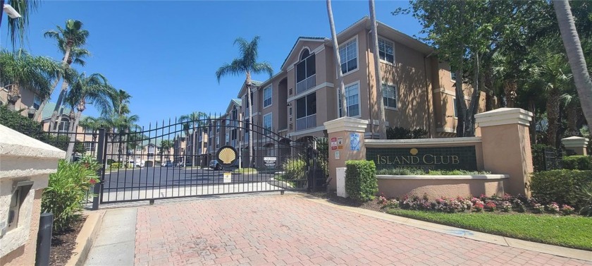 A very desired, Island Club at Rocky Point gated community, with - Beach Condo for sale in Tampa, Florida on Beachhouse.com