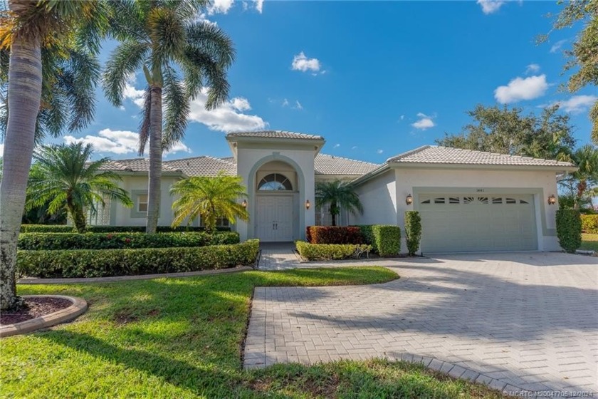 Great floor plan with 3 bedrooms, office, and 3 bathrooms and 2 - Beach Home for sale in Port Saint Lucie, Florida on Beachhouse.com