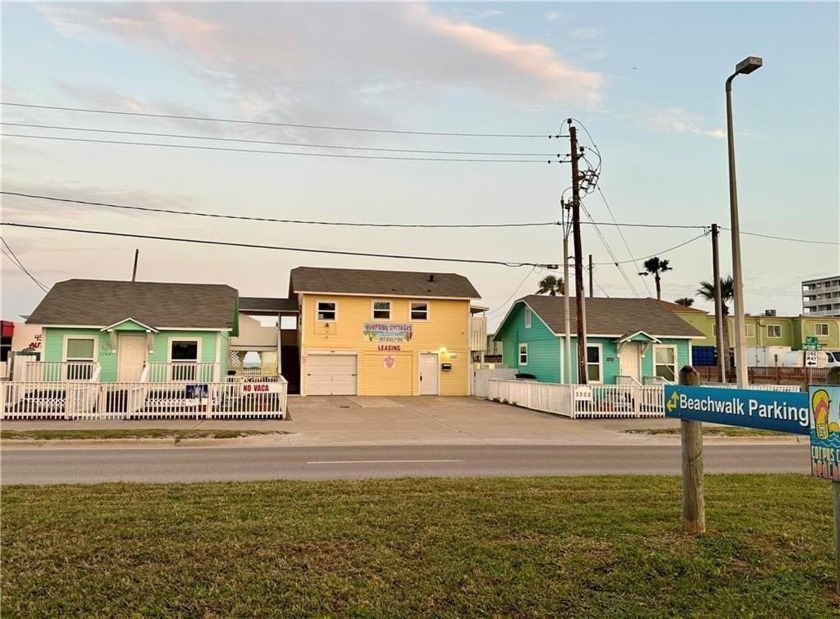 THESE PROPERTIES ARE AMAZING & A GREAT INVESTMENT! THREE HOMES - Beach Home for sale in Corpus Christi, Texas on Beachhouse.com