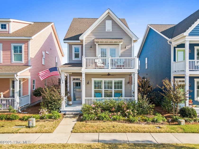 Unique and beautifully appointed home in Riverlights. Scenic - Beach Home for sale in Wilmington, North Carolina on Beachhouse.com