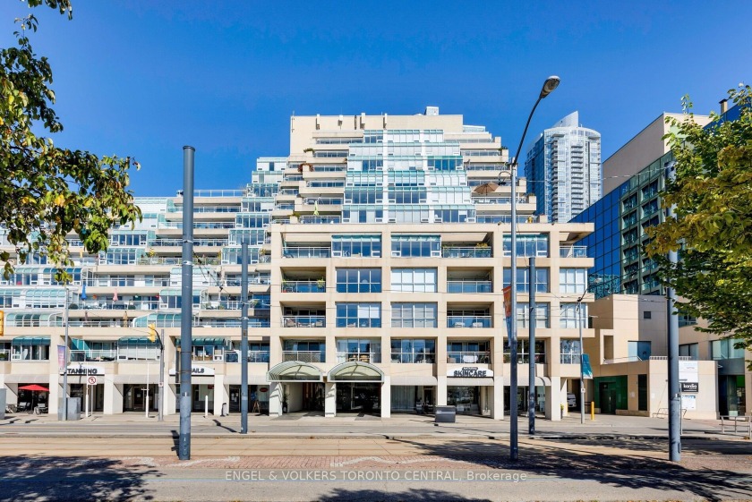 This rare two-bedroom, two-bathroom home offers approximately 1 - Beach Condo for sale in Toronto,  on Beachhouse.com
