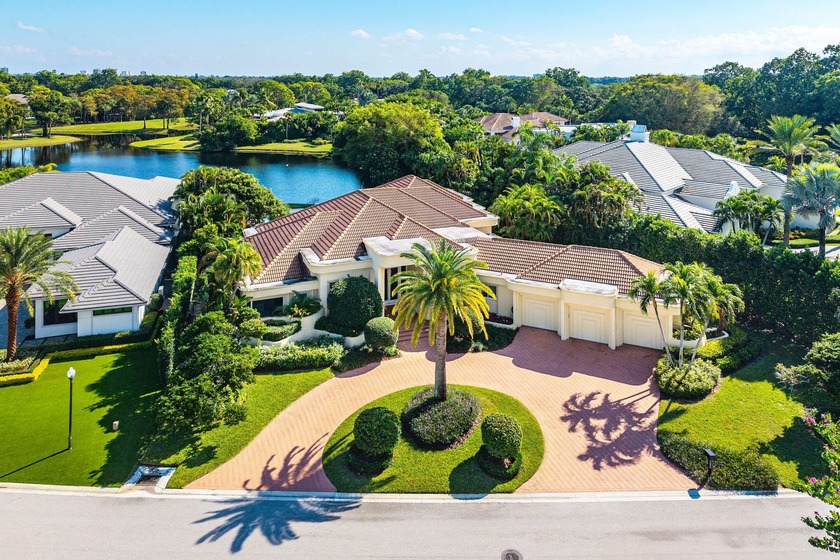 Exquisite single-story residence in the  prestigious community - Beach Home for sale in Palm Beach Gardens, Florida on Beachhouse.com