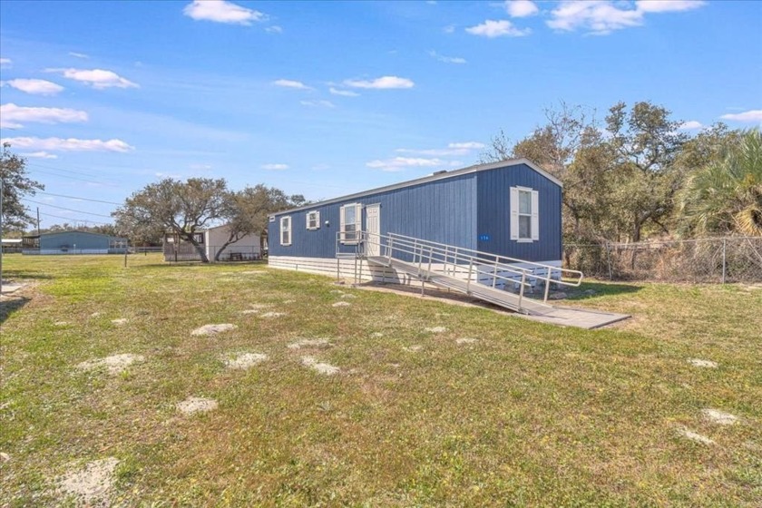 YOU GOTTA CHECK THIS ONE OUT!! COASTAL LIVING AT ITS BEST! YOU - Beach Home for sale in Rockport, Texas on Beachhouse.com