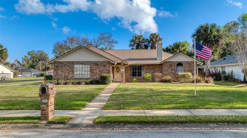 Move-in ready. This is a beautifully maintained 3-bedroom - Beach Home for sale in Ormond Beach, Florida on Beachhouse.com