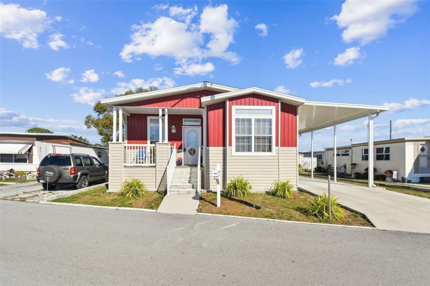 Under contract-accepting backup offers. MAJOR PRICE REDUCTION - Beach Home for sale in Seminole, Florida on Beachhouse.com
