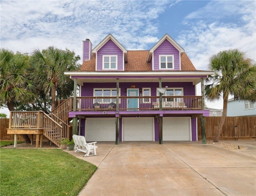 Property Description: 660 Sandollar Circle is a 3/2 on a DOUBLE - Beach Home for sale in Port Aransas, Texas on Beachhouse.com