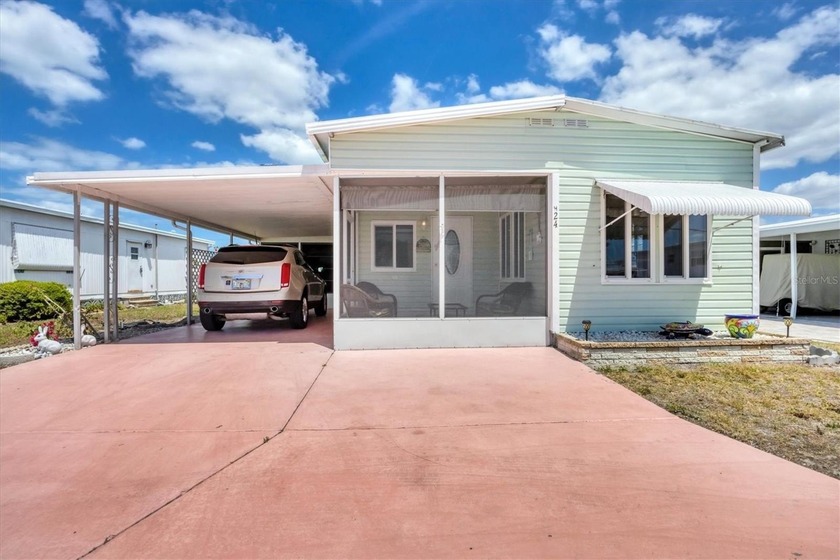 Welcome to your slice of paradise on Sarasota Bay--where - Beach Home for sale in Bradenton, Florida on Beachhouse.com