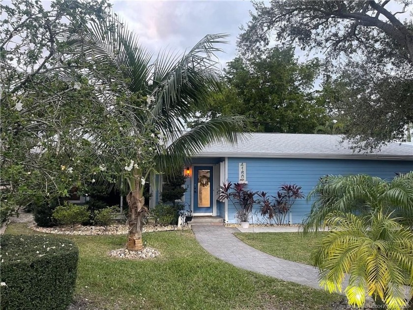 Prime location less than a mile from the public beach! This - Beach Home for sale in Jensen Beach, Florida on Beachhouse.com