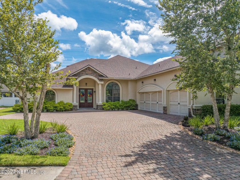 Welcome to this luxurious home located in the resort-like - Beach Home for sale in Fleming Island, Florida on Beachhouse.com