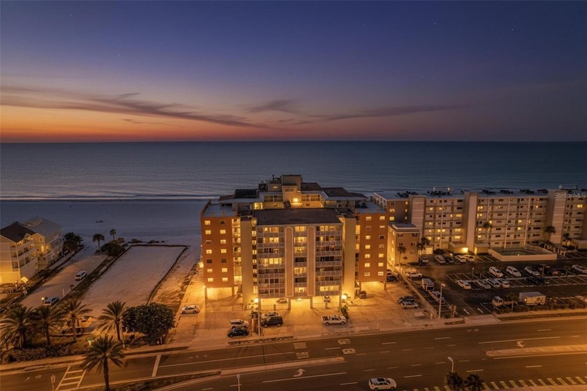 Under contract-accepting backup offers. Fabulous Resort Style - Beach Condo for sale in Indian Shores, Florida on Beachhouse.com