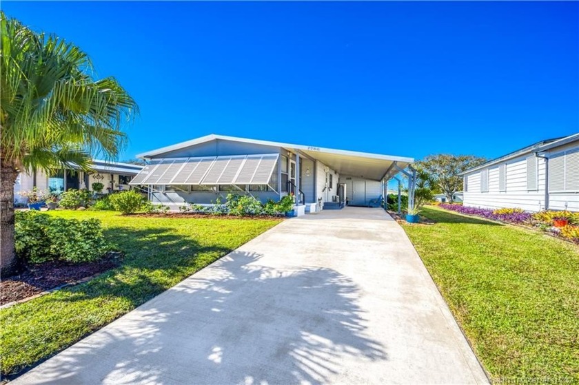 If you are looking for that fun, friendly and full of activities - Beach Home for sale in Hobe Sound, Florida on Beachhouse.com