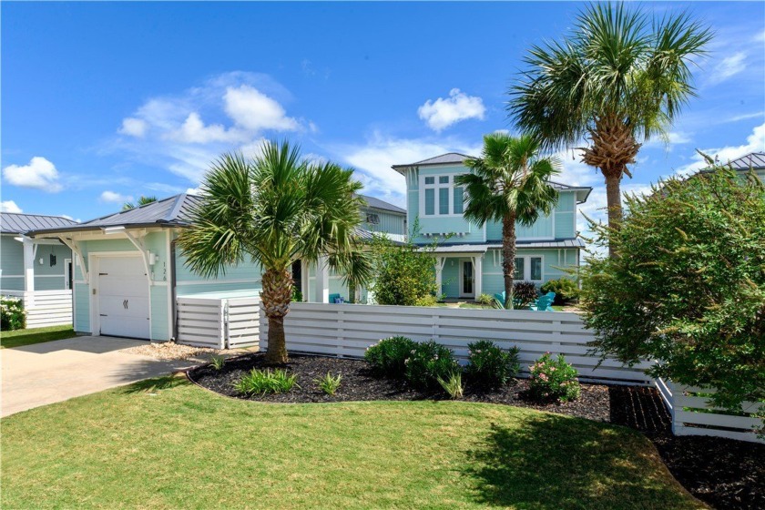 RARE opportunity to own a 5-bedroom bayfront home with - Beach Home for sale in Rockport, Texas on Beachhouse.com