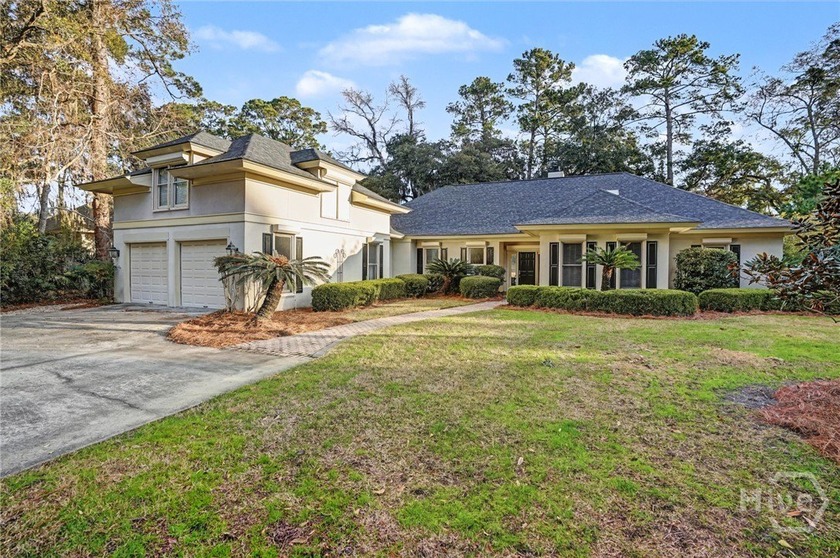 Wonderfully maintained 4-bedroom, 4.5 bath home on quiet - Beach Home for sale in Savannah, Georgia on Beachhouse.com