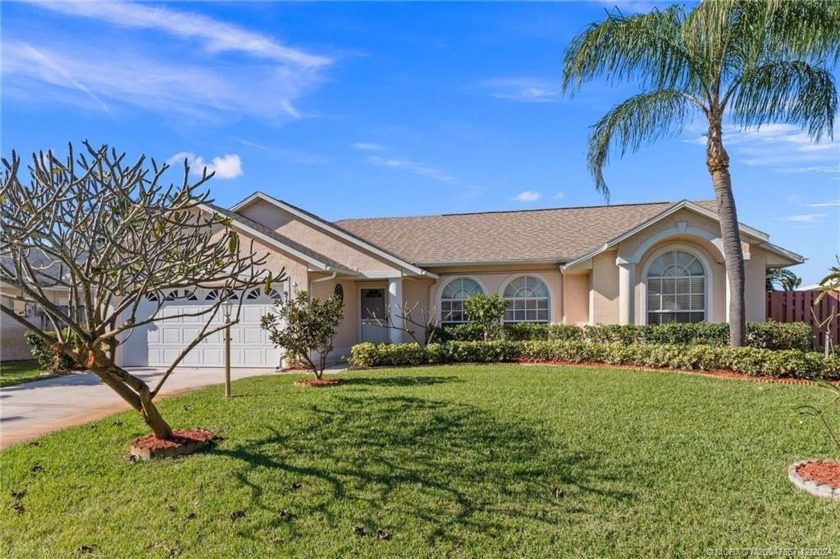 Welcome to this meticulously maintained, SOLID CBS, 3-bedroom - Beach Home for sale in Jensen Beach, Florida on Beachhouse.com