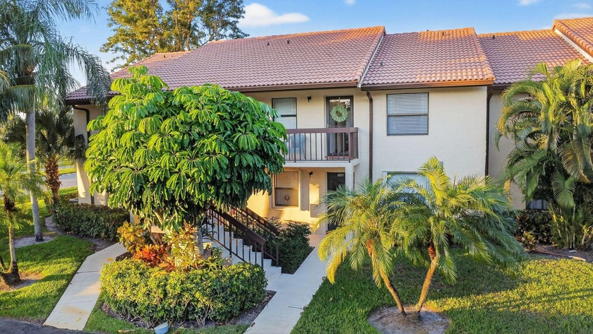 The one you've been waiting for !!! This light and bright - Beach Condo for sale in Lake Worth, Florida on Beachhouse.com
