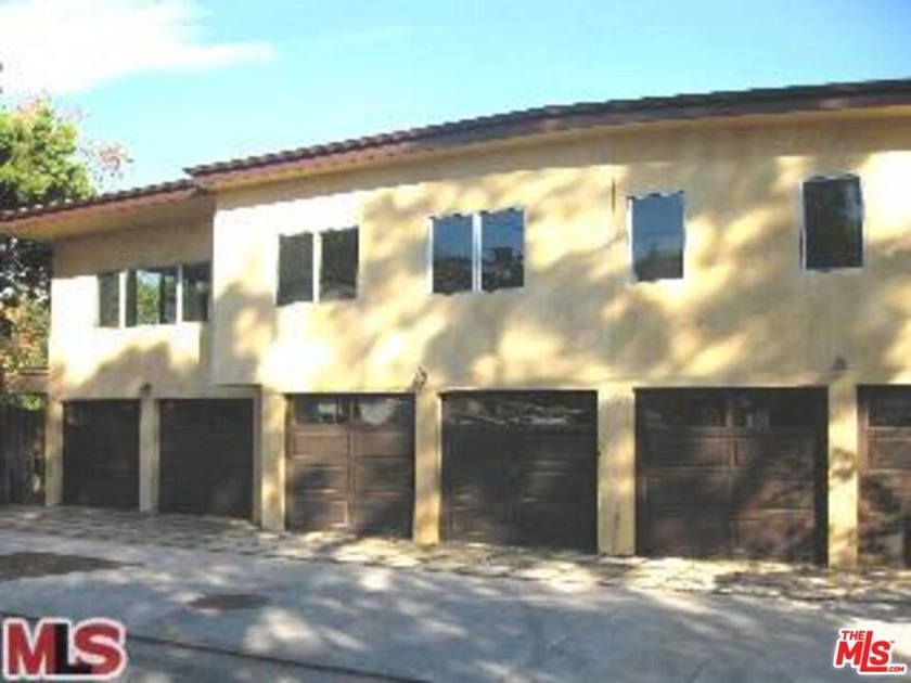 If you are looking for a great investment property in the - Beach Lot for sale in Pacific Palisades, California on Beachhouse.com