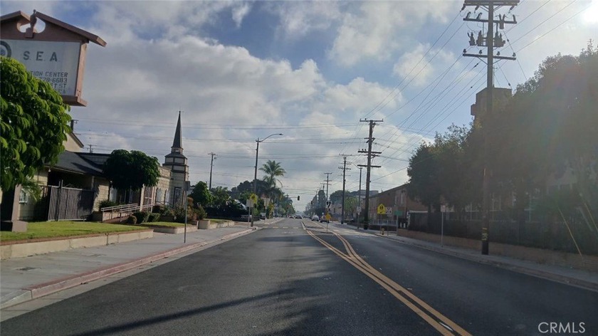 EXCELLENT OPPORTUNITY IN LONG BEACH CITY! THE PROPERTY IS ZOONED - Beach Commercial for sale in Long Beach, California on Beachhouse.com