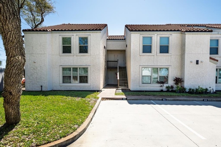 Experience the tranquility and breathtaking water views at - Beach Condo for sale in Rockport, Texas on Beachhouse.com