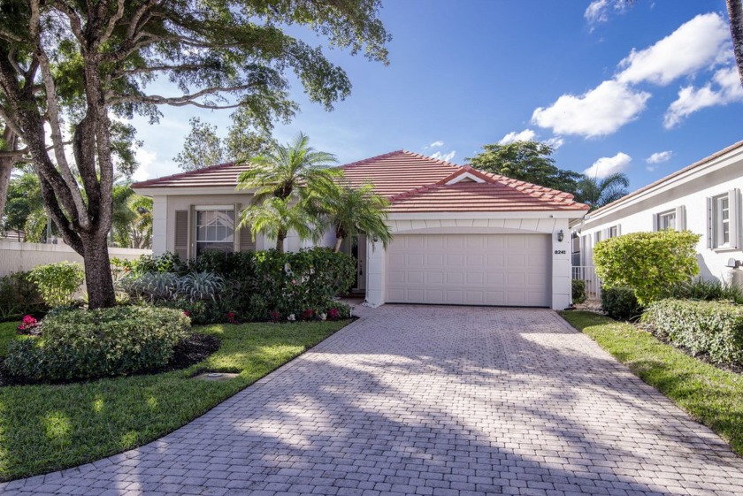 This stunning home offers the perfect blend of luxury and - Beach Home for sale in West Palm Beach, Florida on Beachhouse.com