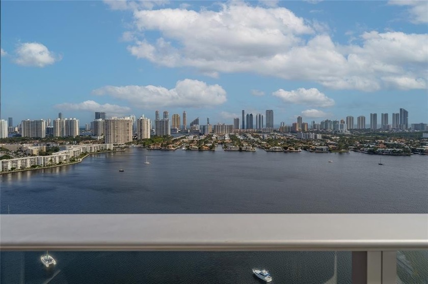 EXTREMELY RARE OPPORTUNITY TO OWN THE SOUTHEAST CORNER DOUBLE - Beach Condo for sale in Aventura, Florida on Beachhouse.com