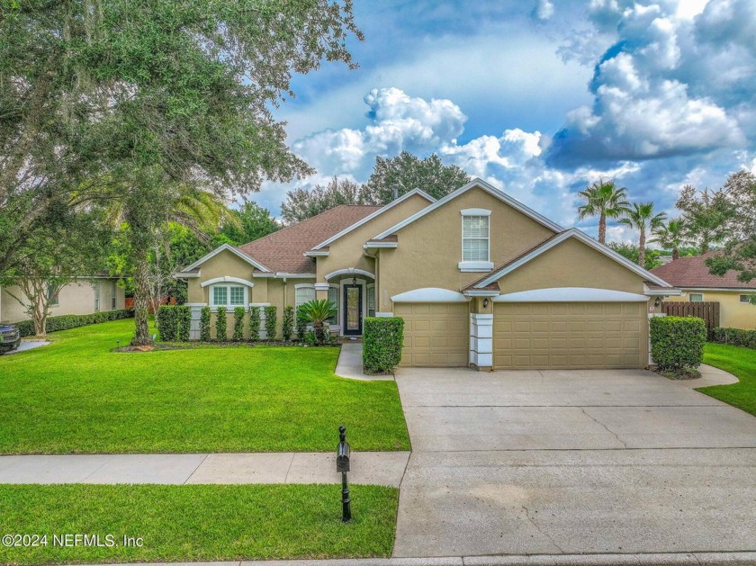 Beautiful 5 bedroom home, with ample space for any lifestyle and - Beach Home for sale in Jacksonville, Florida on Beachhouse.com