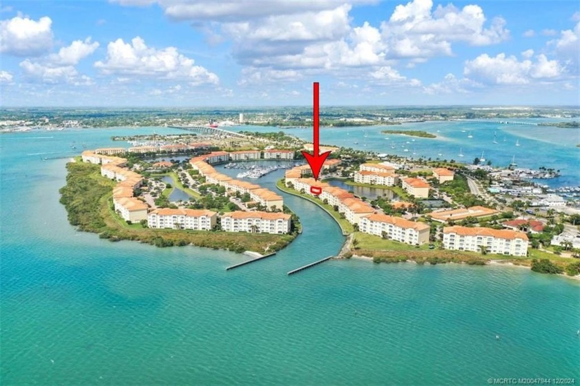 SURROUND YOURSELF WITH WATER! Experience the ultimate Florida - Beach Condo for sale in Fort Pierce, Florida on Beachhouse.com