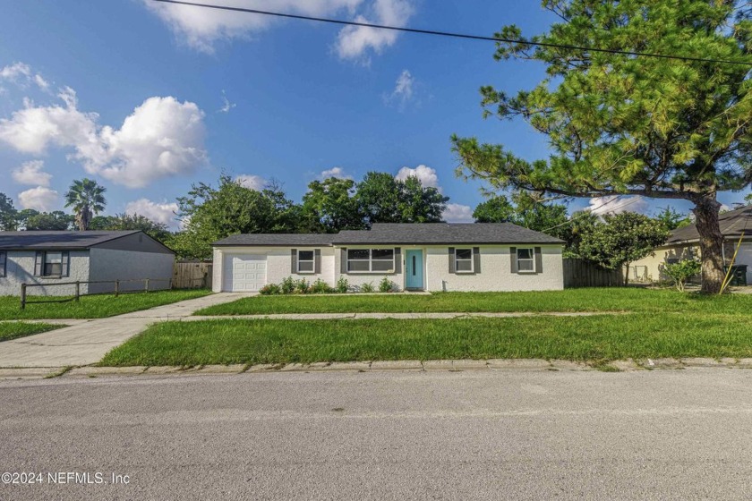 This is a large home for the whole family with no HOA nor CDD - Beach Home for sale in Jacksonville, Florida on Beachhouse.com