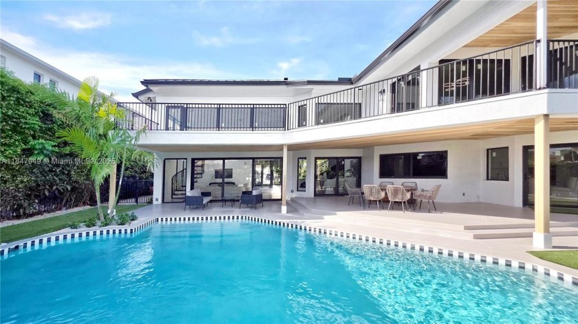 Located in Boca Grove, this charming remodel features a - Beach Home for sale in Boca Raton, Florida on Beachhouse.com