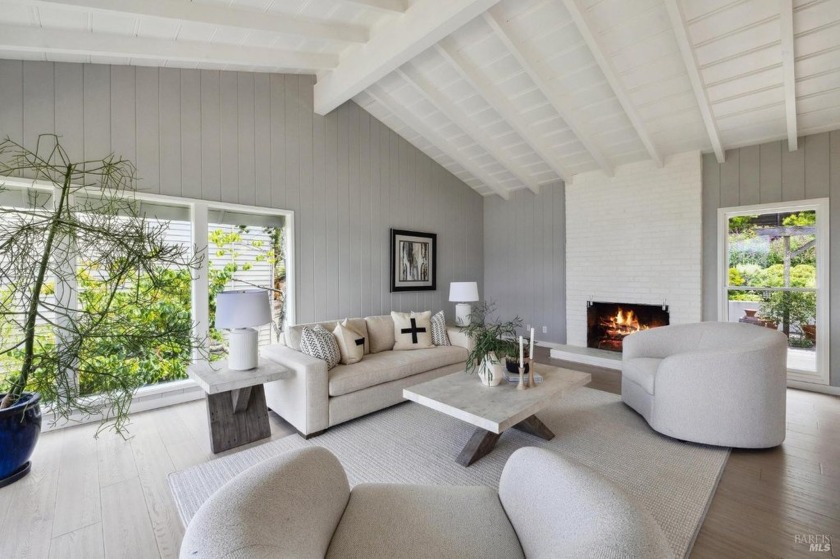 Still Available! Exceptional 3BD/3.5BA residence with an - Beach Home for sale in San Rafael, California on Beachhouse.com