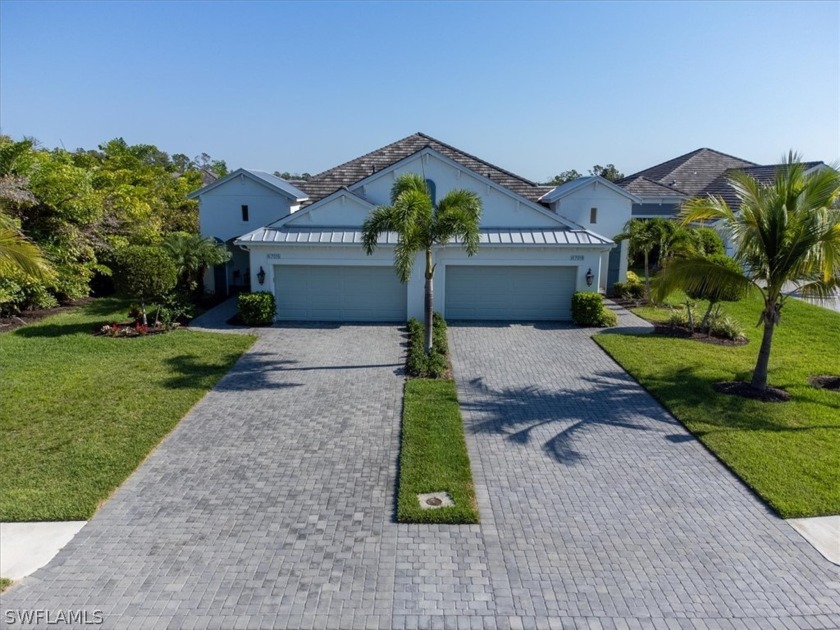 Indulge in the luxurious lifestyle offered by this stunning 2 - Beach Home for sale in Fort Myers, Florida on Beachhouse.com