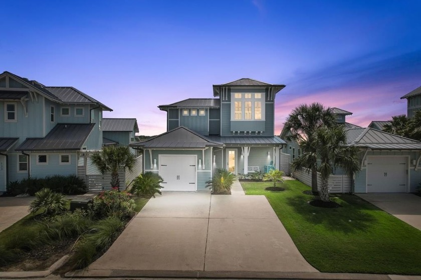 Effortless waterfront living begins here--this fully furnished - Beach Home for sale in Rockport, Texas on Beachhouse.com