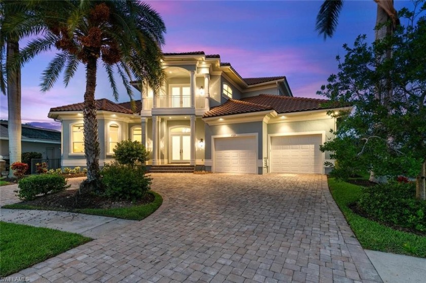 Unrestricted deep water access with 124 feet of frontage and the - Beach Home for sale in Marco Island, Florida on Beachhouse.com